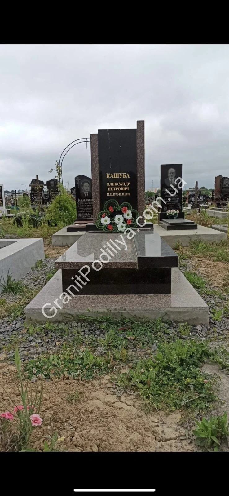 Подвійний пам'ятник з граніту - Кам'янець-Подільський | GranitPodillya